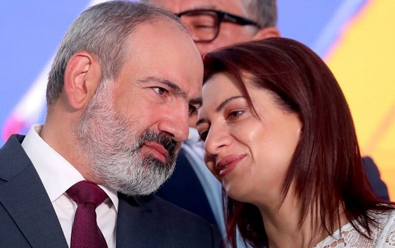 pasinyanla-akopyan-niye-ayrilib