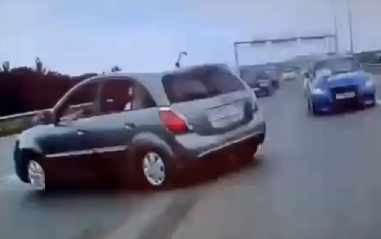 toy-karvaninda-avtoxuliqanliq-etdi-birayliq-hebs-olundu