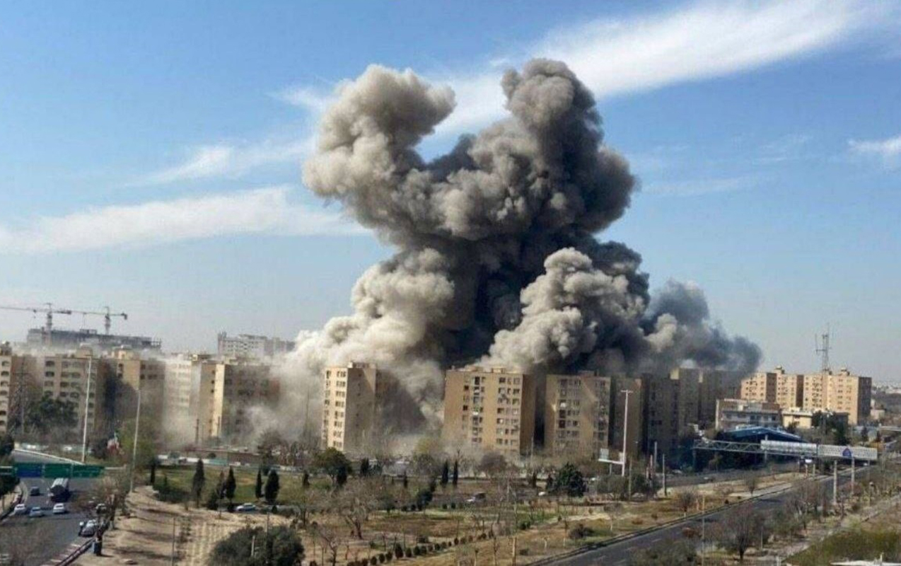 tehrandaki-yasayis-binalari-vuruldu