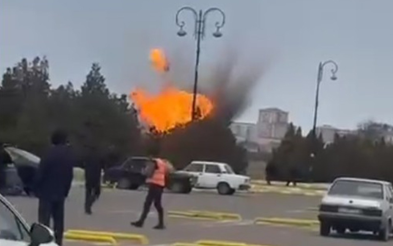 naxcivan-aeroportuna-dronun-dusduyu-anin-goruntuleri