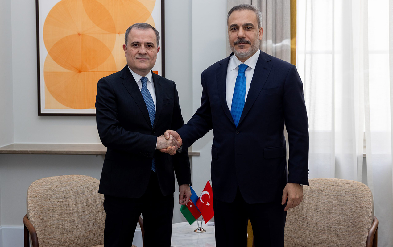 hakan-fidan-ceyhun-bayramova-zeng-etdi