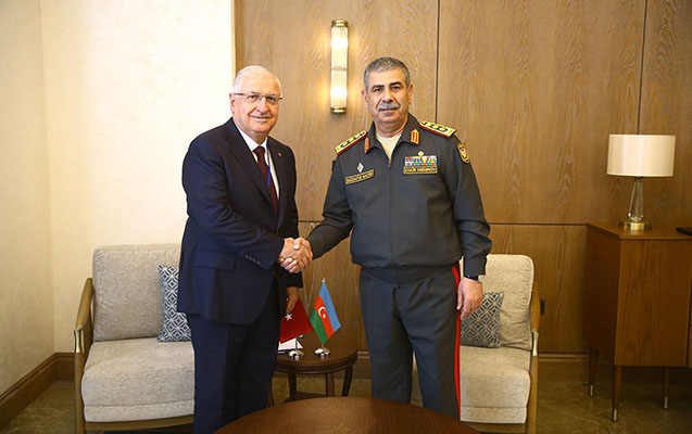 zakir-hesenov-turkiyeli-hemkari-ile-danisdi