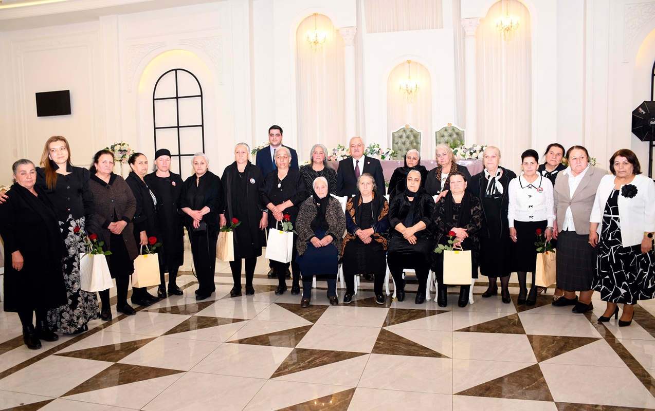 agdamda-8-mart-beynelxalq-qadinlar-gunune-hesr-olunmus-bayram-tedbir-kecirildi