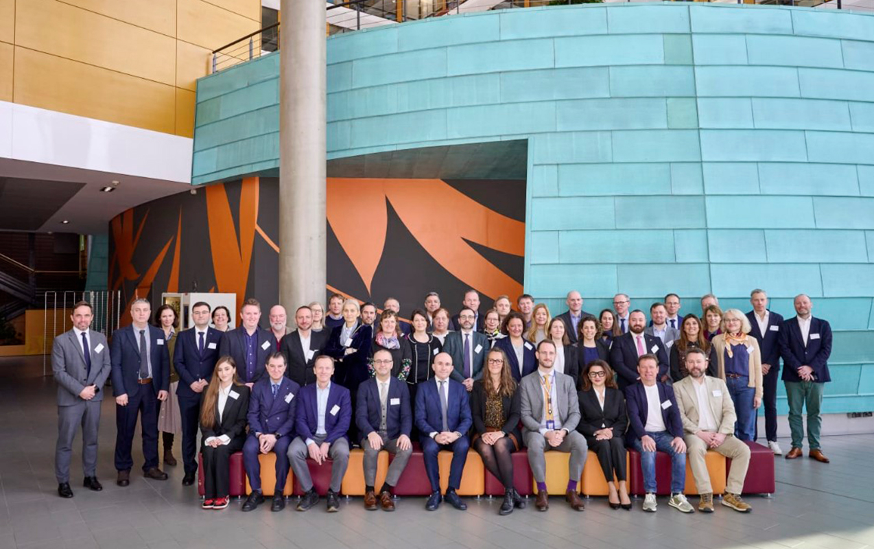 azerbaycan-numayende-heyeti-strasburqda-iclaslarda-istirak-etdi