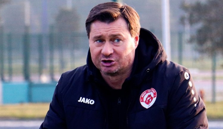 qarabaga-06-hesabli-meglubiyyete-gore-futbolcularini-cezalandiracaq