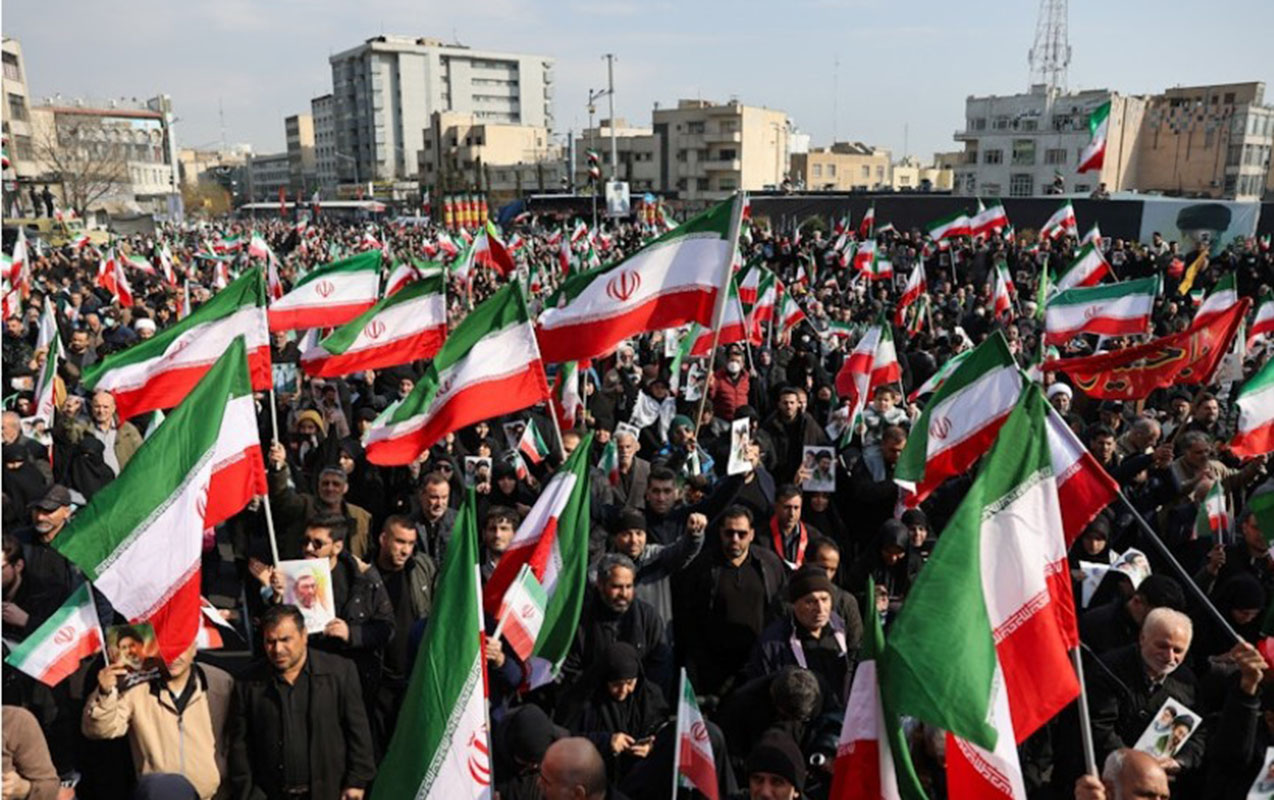 yeni-ali-lidere-sedaqet-andi-icdiler