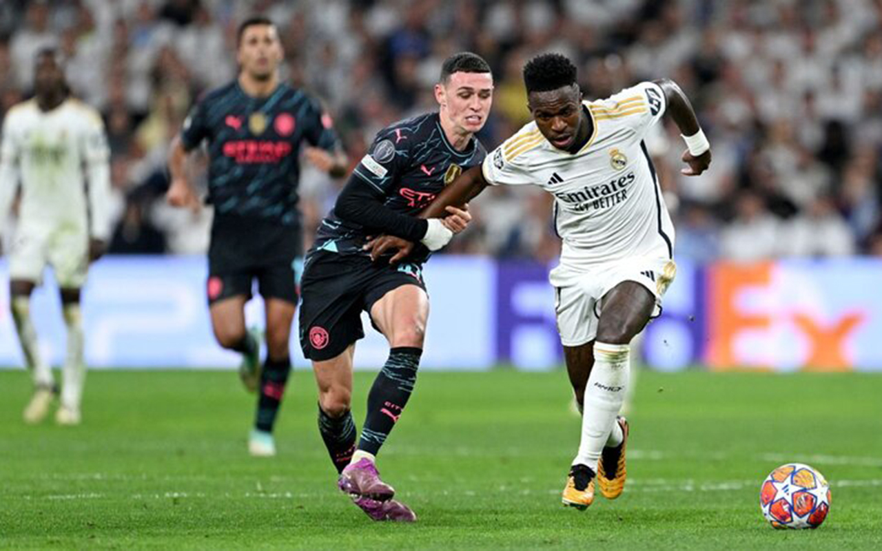 real-mancester-sitiye-psj-celsiye-qarsi