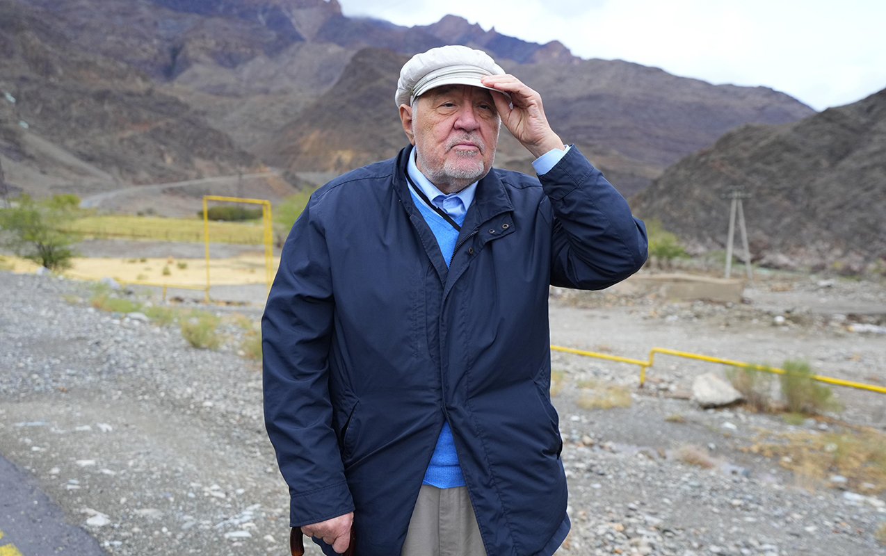 ilber-ortayli-5-gundur-reanimasiyadadir