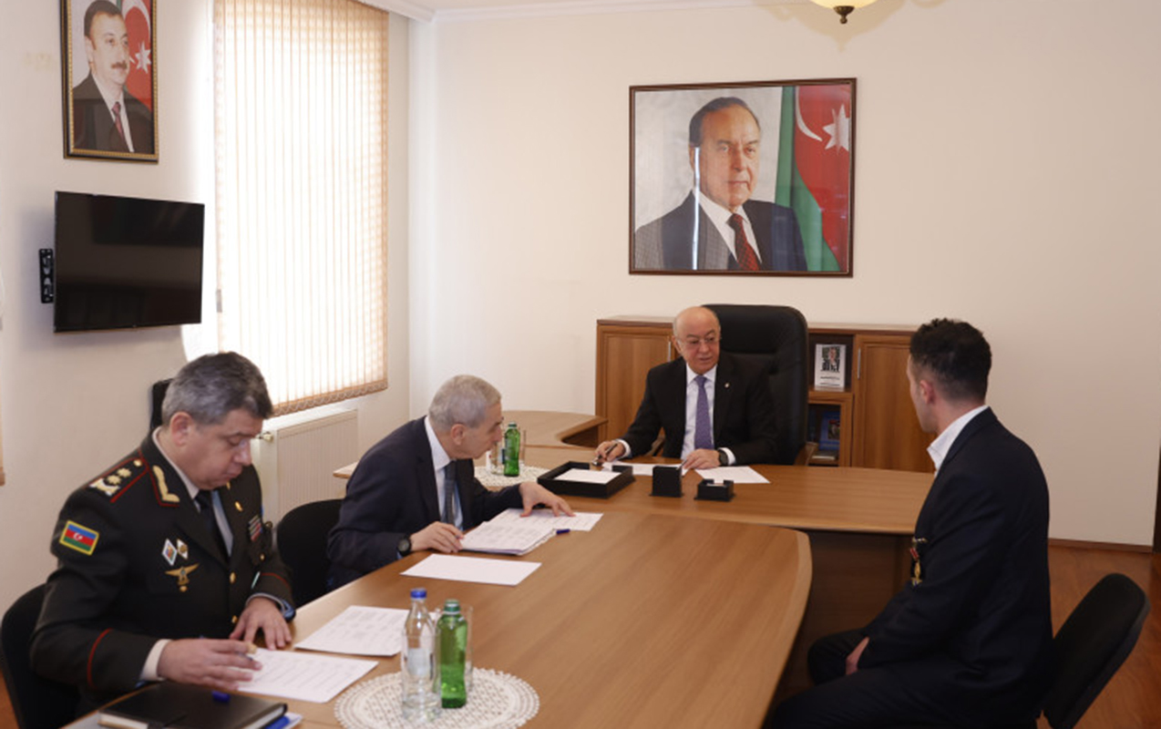 nazir-qebelede-vetendaslari-qebul-etdi