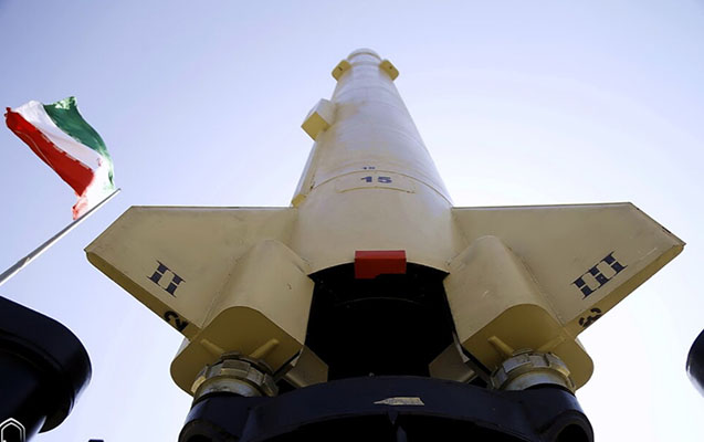 İran yenə “çiçəklər”i işə saldı Fotolar