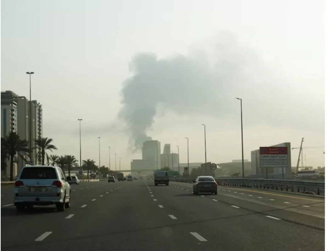 dubay-aeroportuna-ucuslar-muveqqeti-dayandirildi