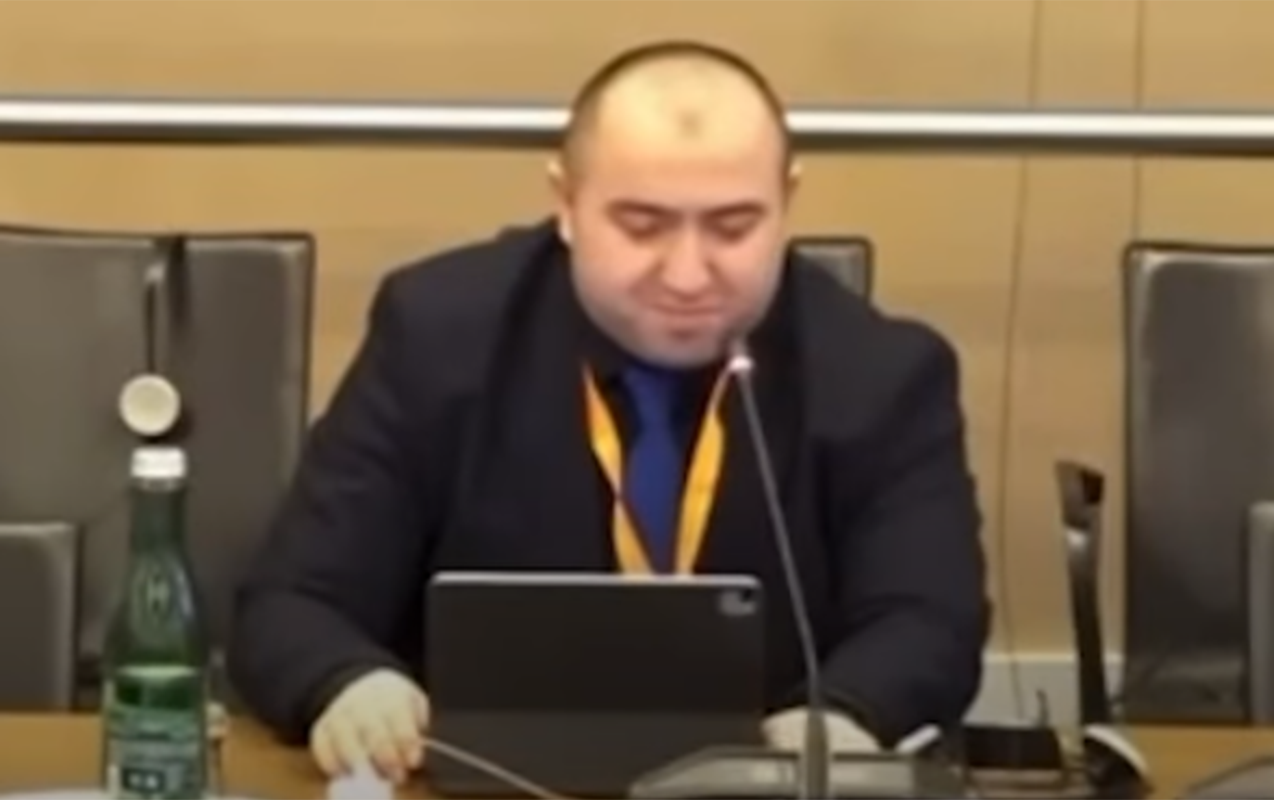 aqil-elesgeri-hemin-tedbire-kim-gonderib