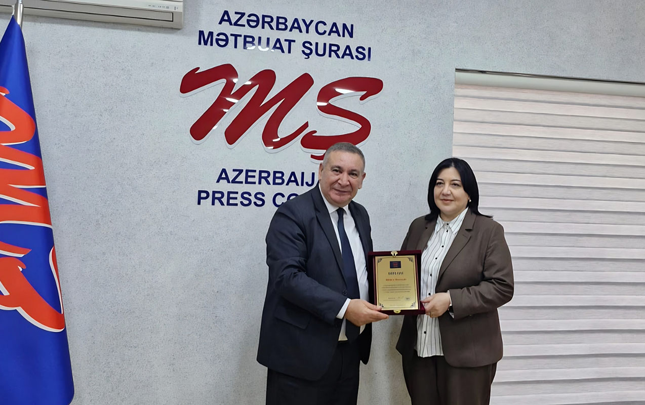 metbuat-surasi-billure-hacizadeni-teltif-etdi