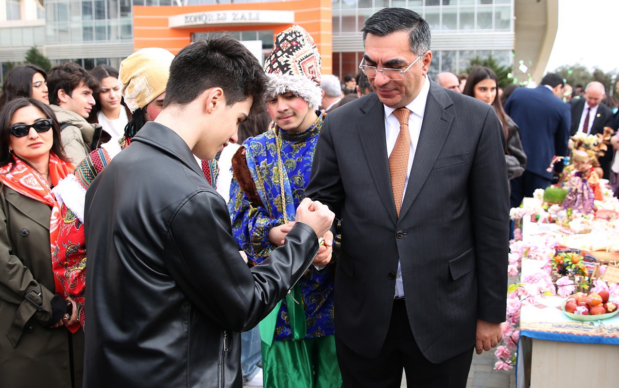 banm-de-novruz-festivali-kecirildi