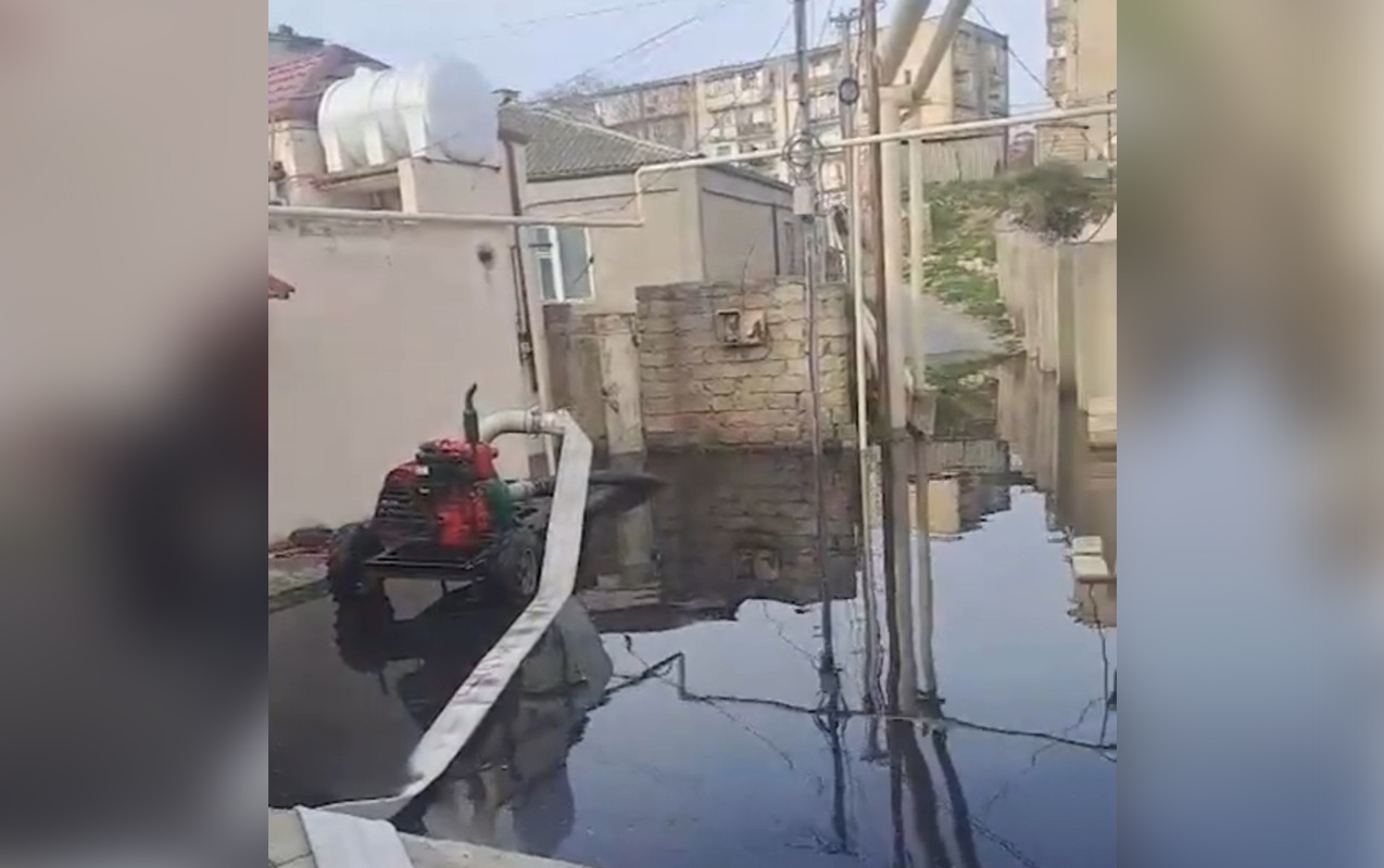 xetaide-kanalizasiya-cokdu-evleri-su-basdi