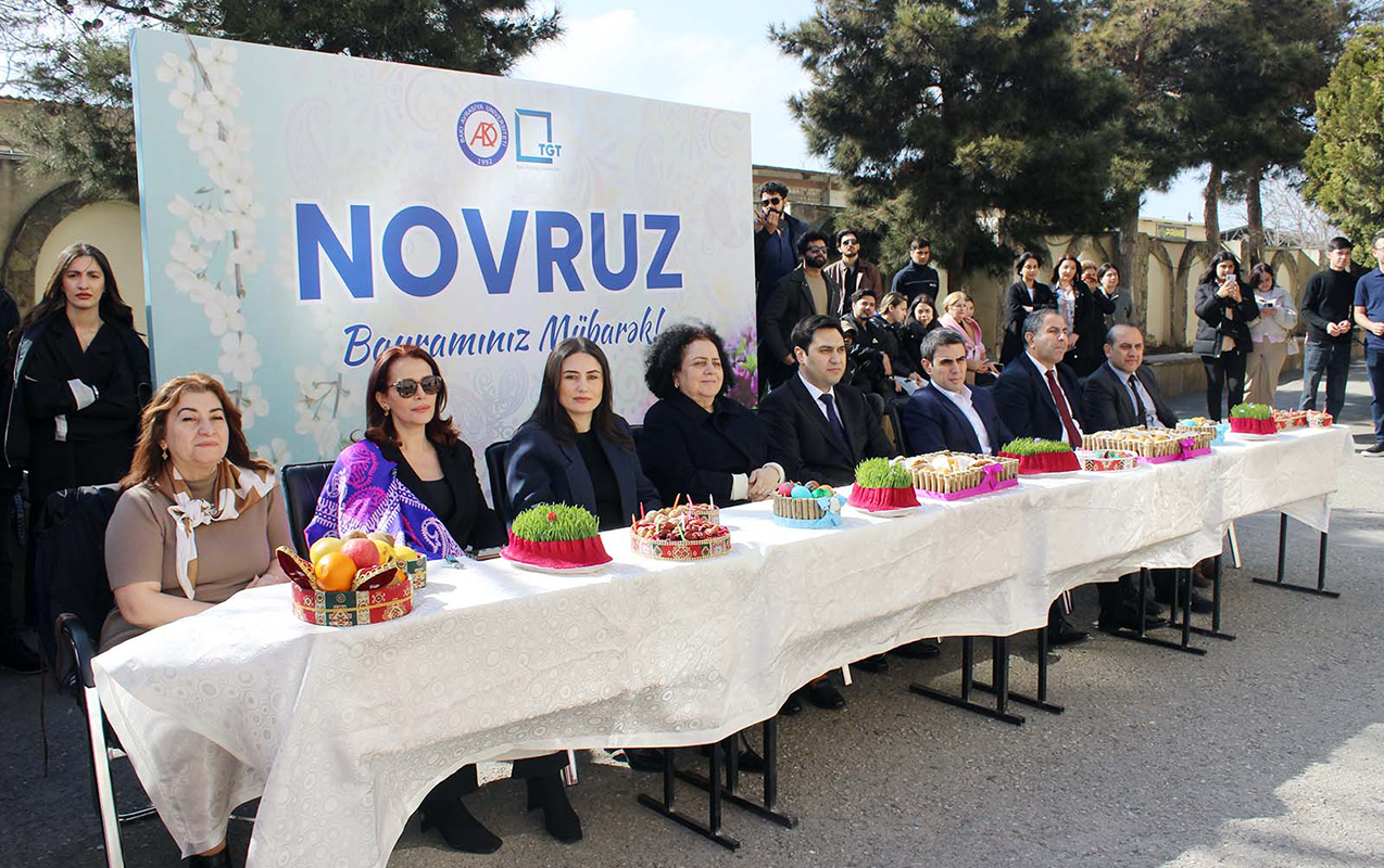 baki-avrasiya-universitetinde-novruz-bayrami-qeyd-olundu