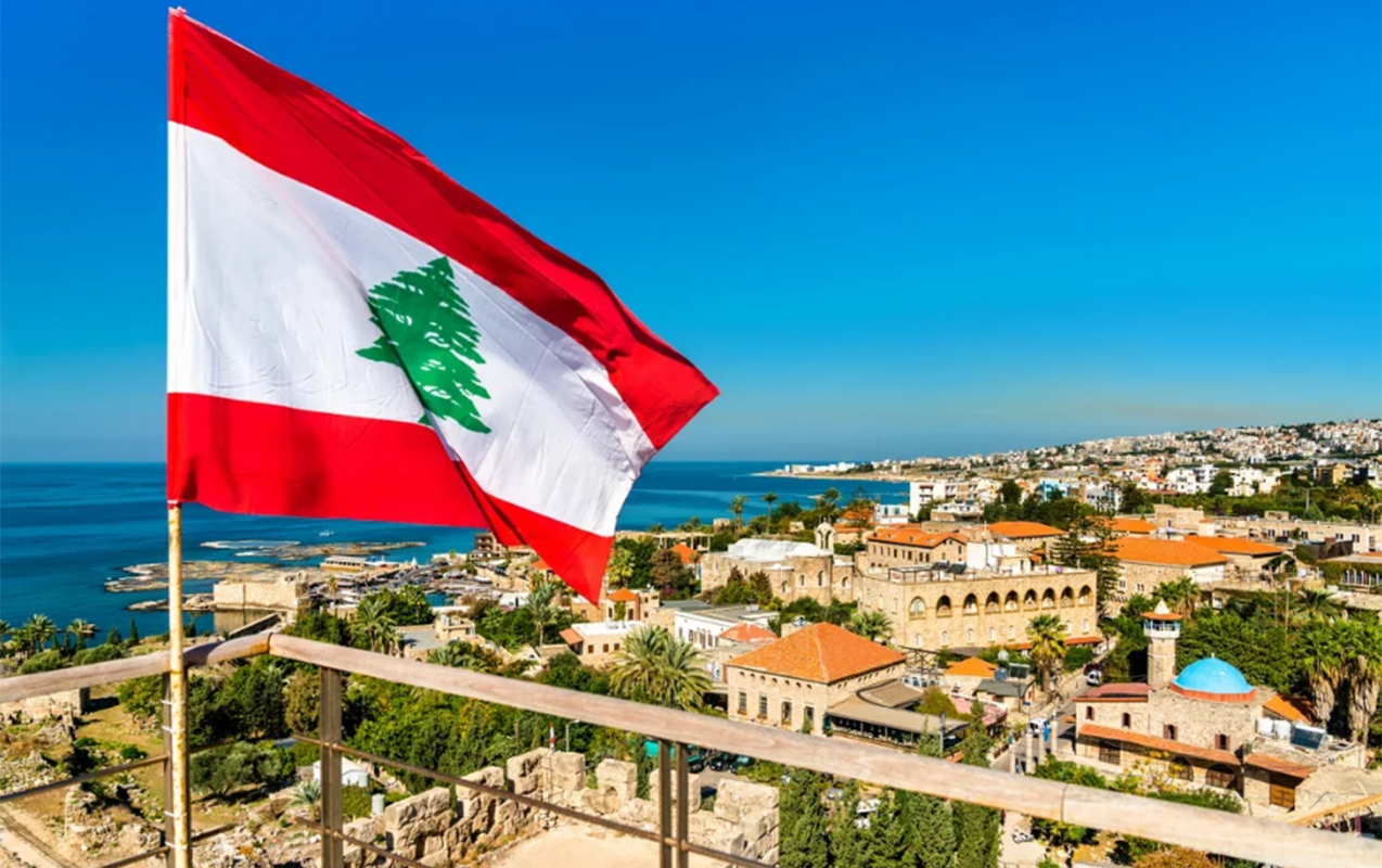 livan-iran-sefirini-olkeden-cixarir