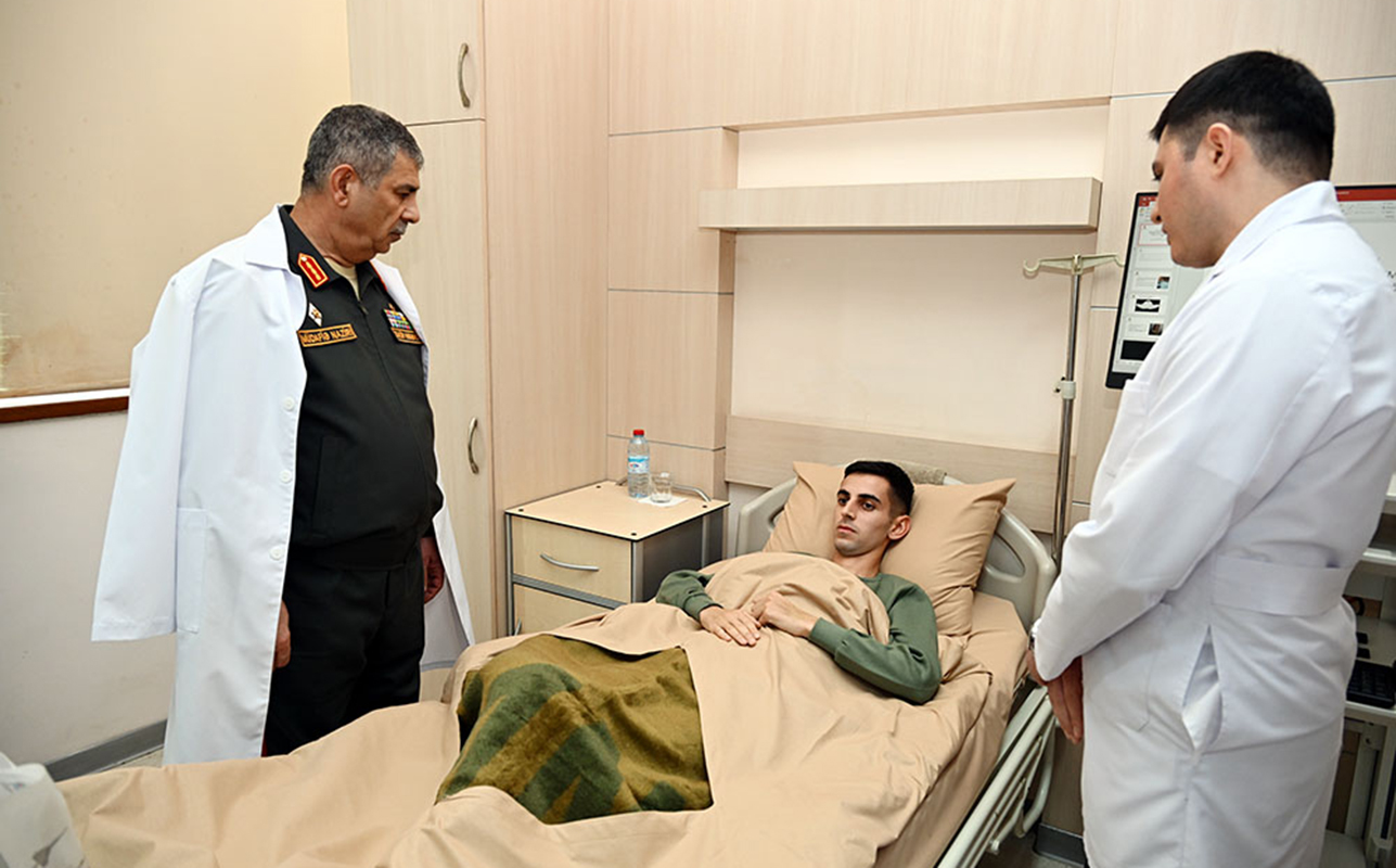 zakir-hesenov-mualice-olunan-herbcilere-bas-cekdi