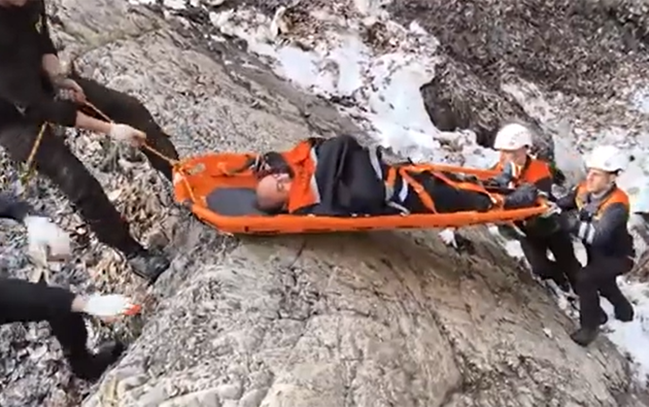 qebelede-dagda-yixilib-yaralandi