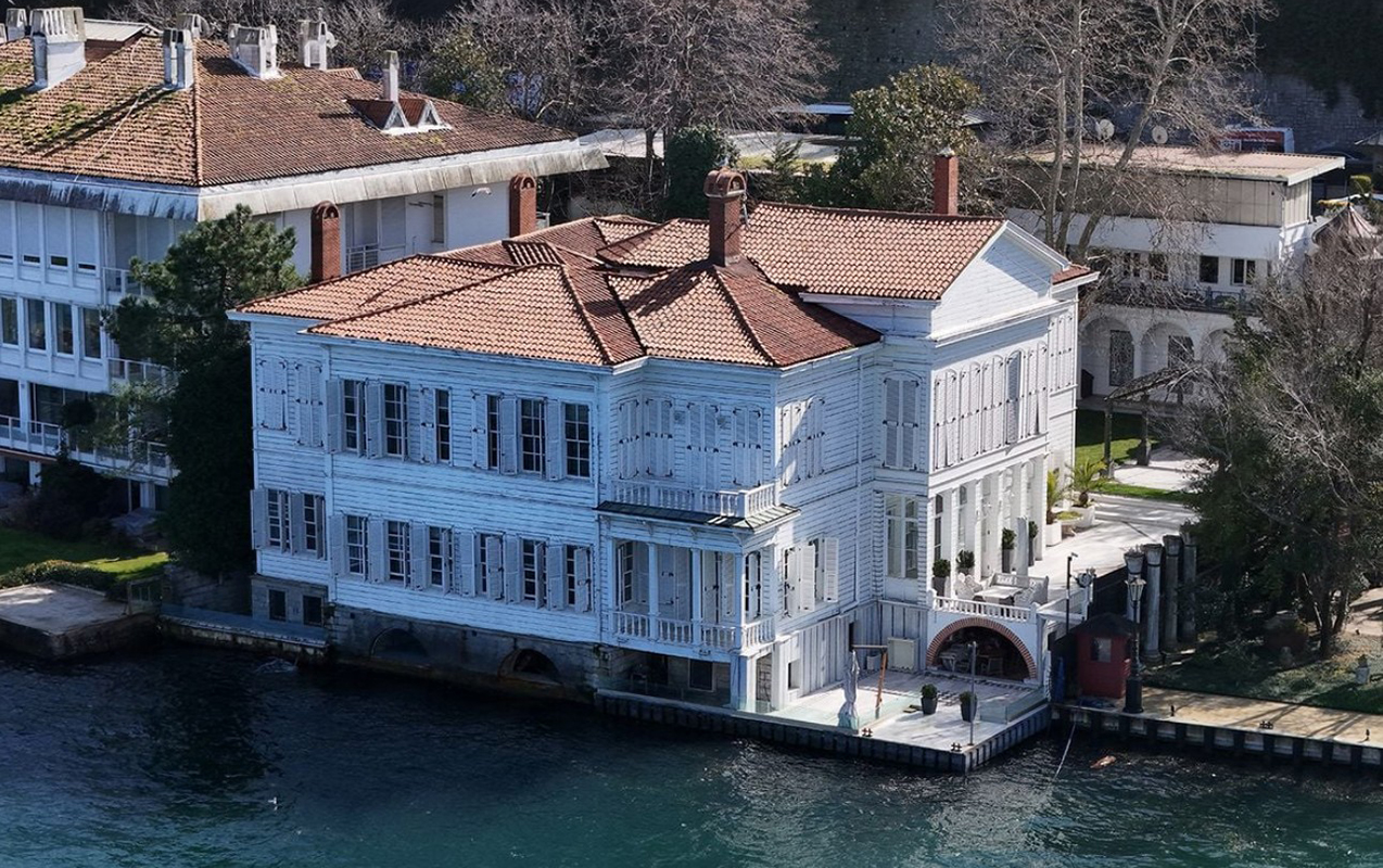 kurtlar-vadisinin-meshur-malikanesi-satisa-cixarildi