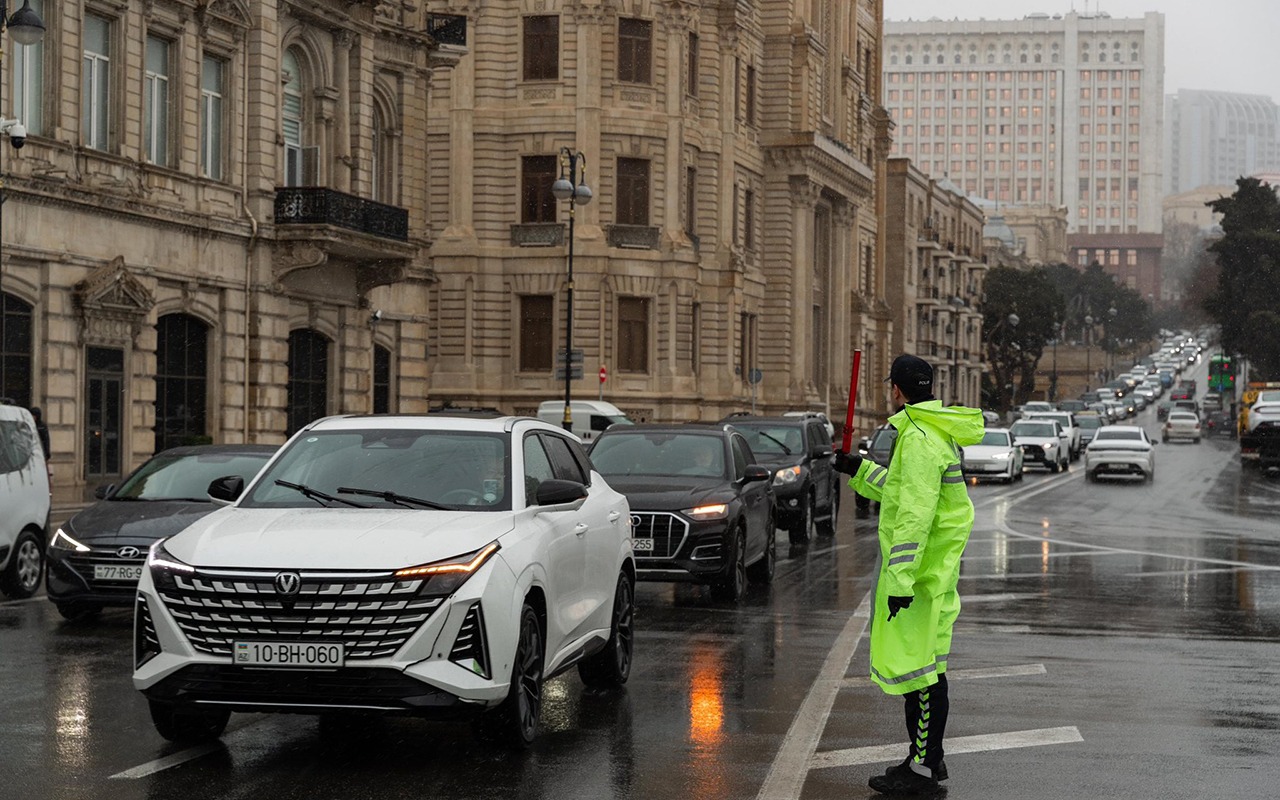 yol-polisi-yeniden-suruculere-muraciet-etdi