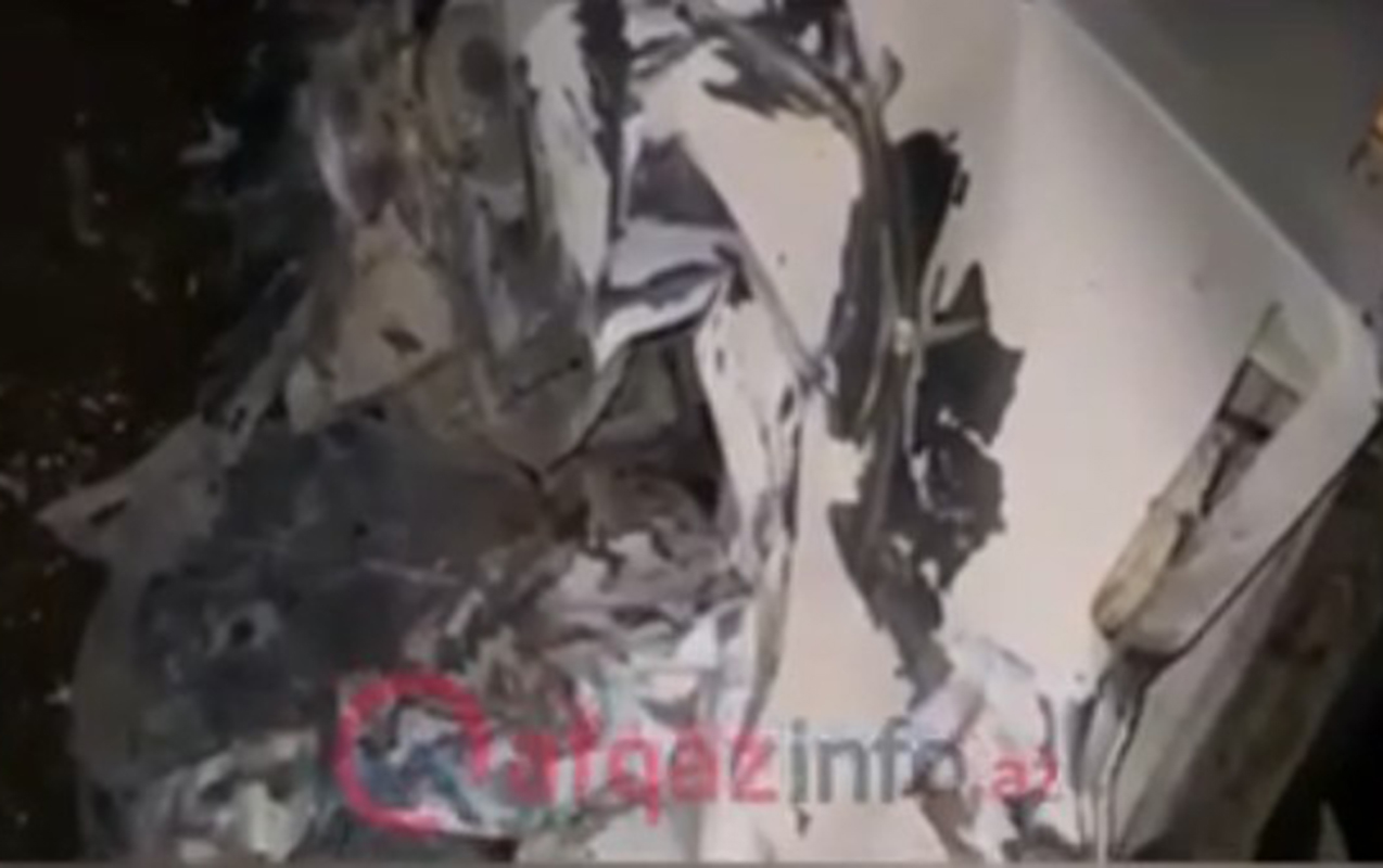 “KamAZ” minik maşını ilə toqquşdu