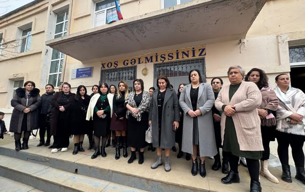 mektebin-binasinda-catlar-yarandi