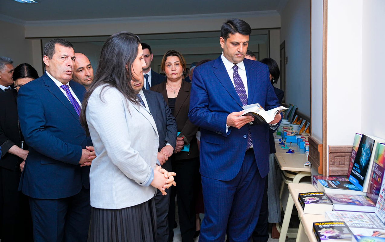 ndu-da-yeni-alinmis-avadanliqlar-ve-derslikler-teqdim-olundu