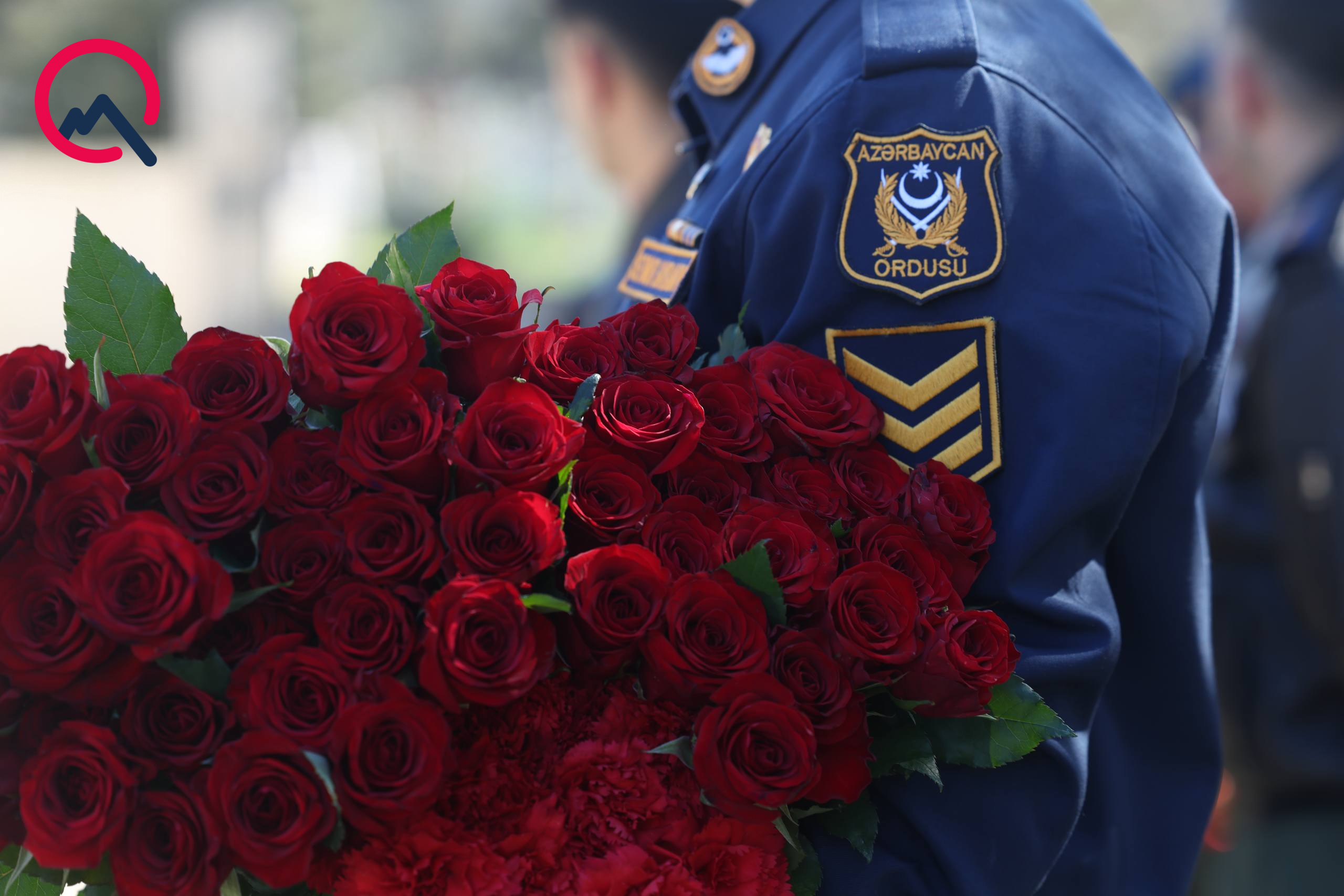 Tarixi zəfərin qəhrəmanları anılır... - Fotolar-Video