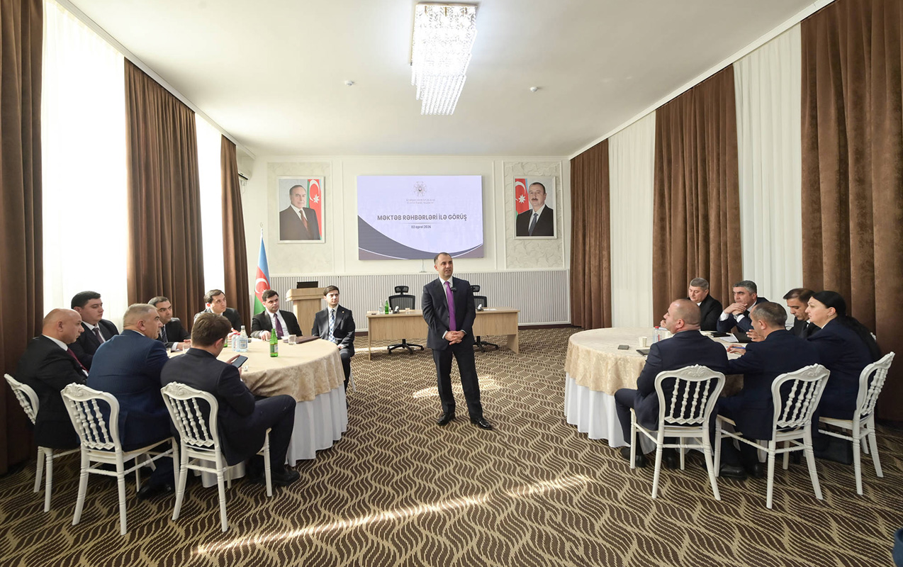 nazir-muavini-lenkeran-astara-uzre-genc-direktorlarla-gorusdu