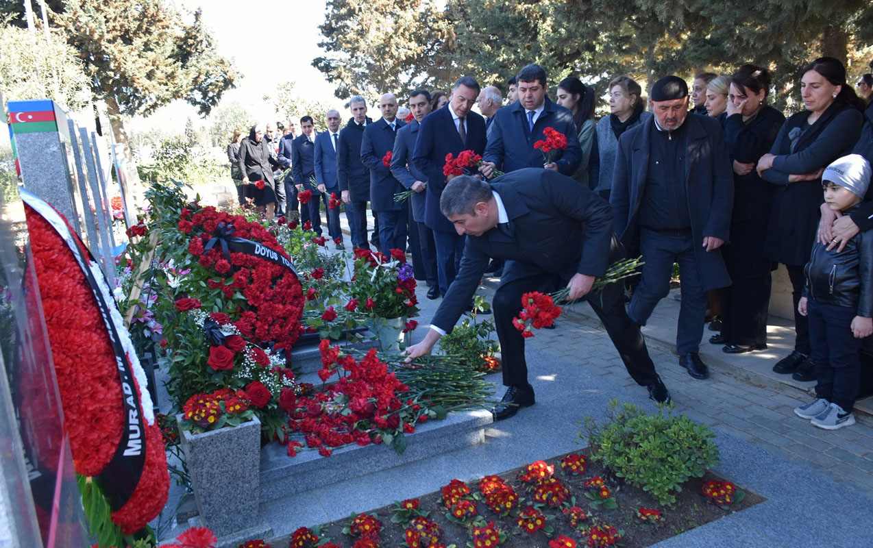 yasamal-ictimaiyyeti-sehidlerimizi-yad-etdi