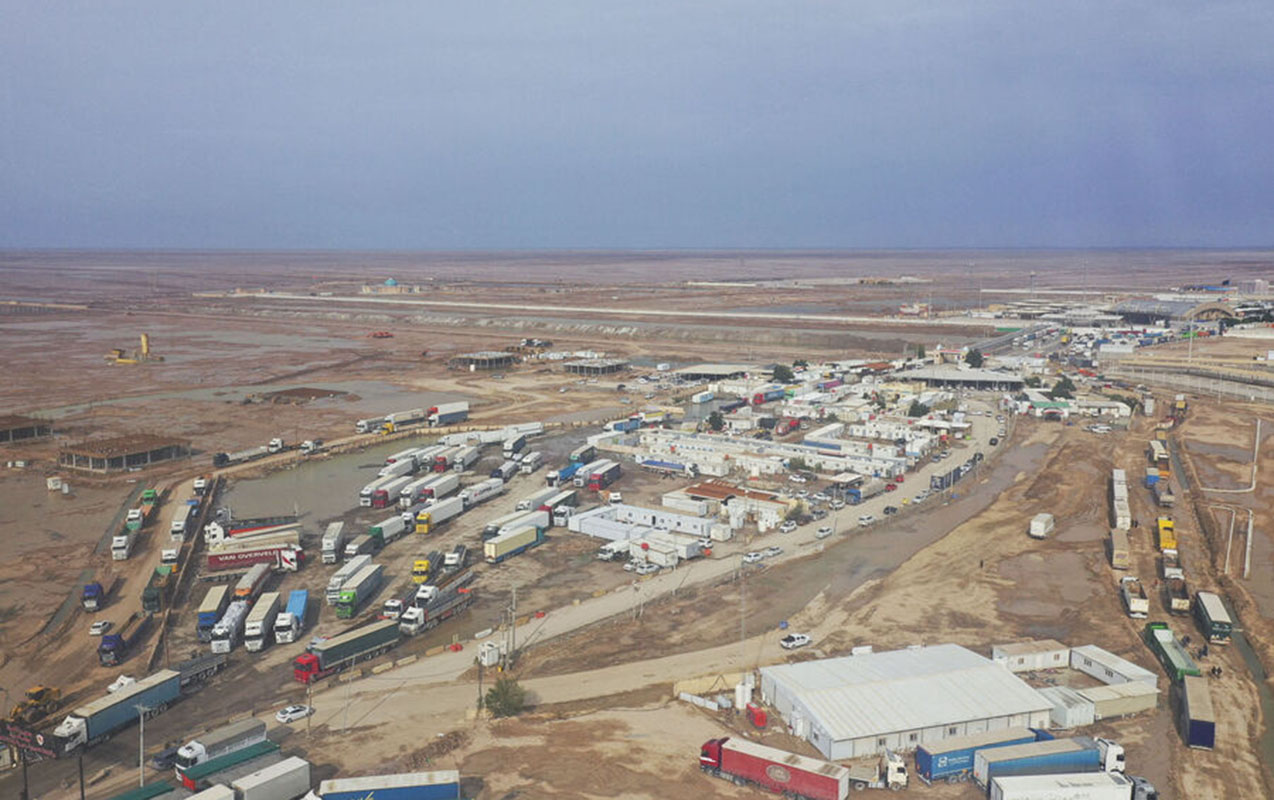 bu-olke-iranla-esas-esas-neqliyyat-qovsagini-bagladi