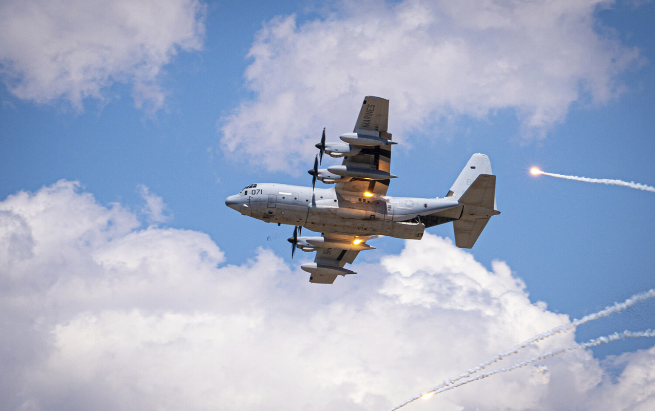 iran-abs-ye-mexsus-daha-bir-teyyareni-vurdu