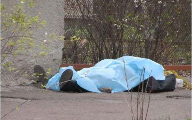 53-yasli-kisi-damdan-yixilib-oldu