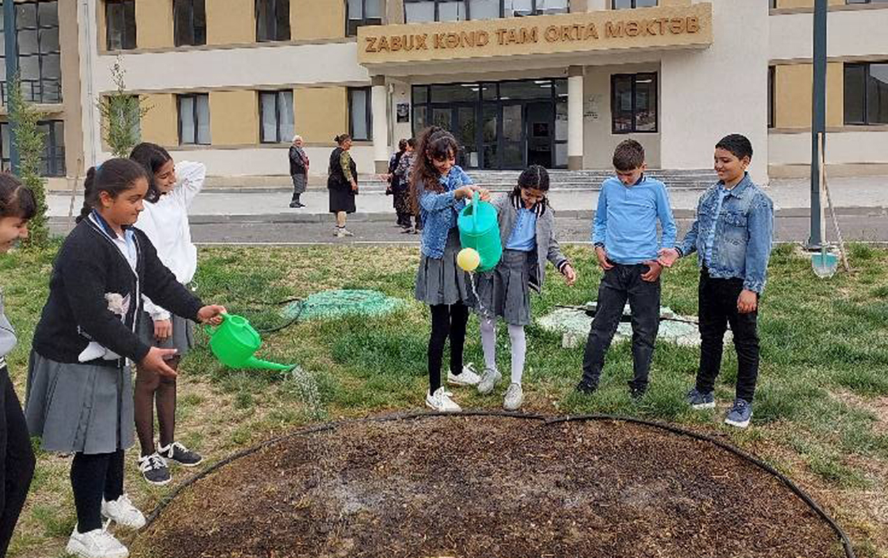 zabuxda-3-ildir-istifadeye-verilen-mektebden-yeni