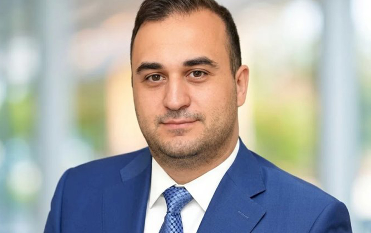 azeriqazin-yuksekvezifeli-emekdasi-vefat-etdi