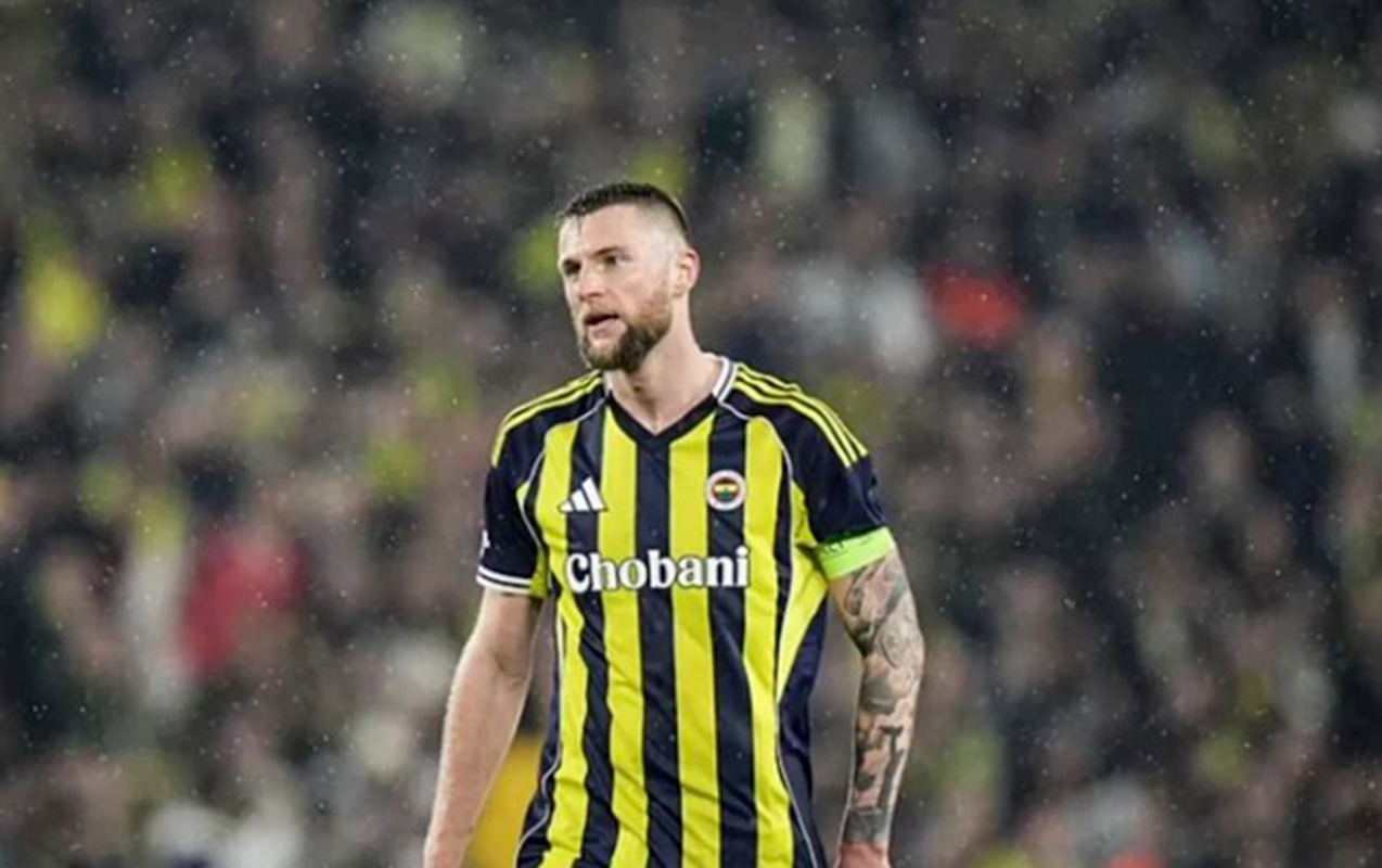 fenerbaxcanin-futbolcusunun-villasi-qaret-edildi