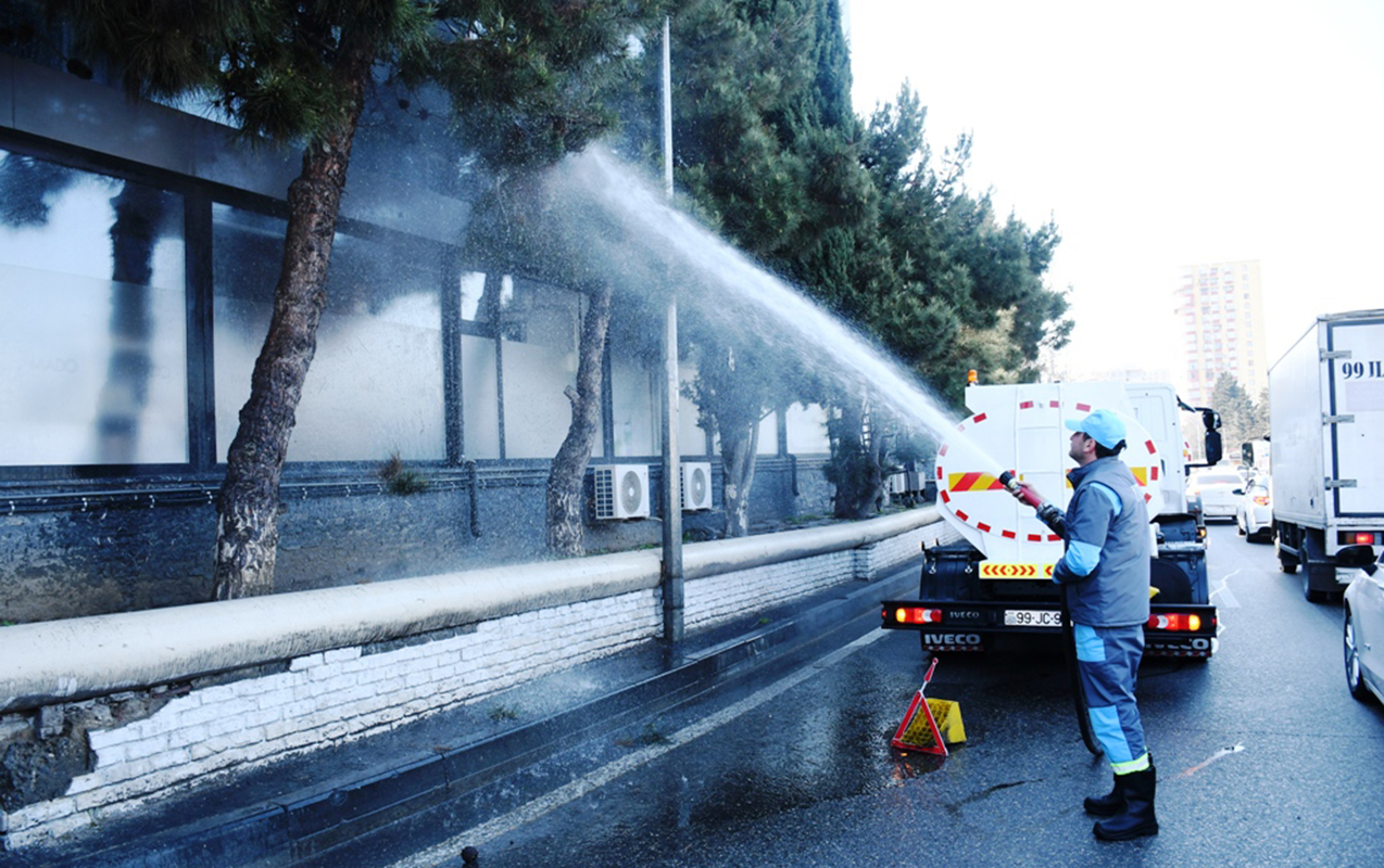 bu-gun-paytaxtda-550-kuce-yuyuldu