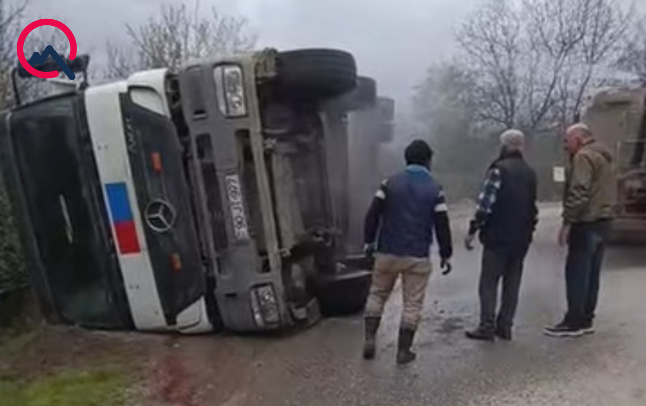 qubada-yol-cekenler-qezaya-dusduler