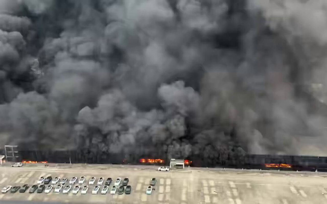 cinde-byd-zavodunda-yangin