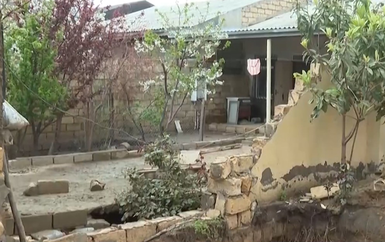 nevelerimle-qalmisiq-collerde