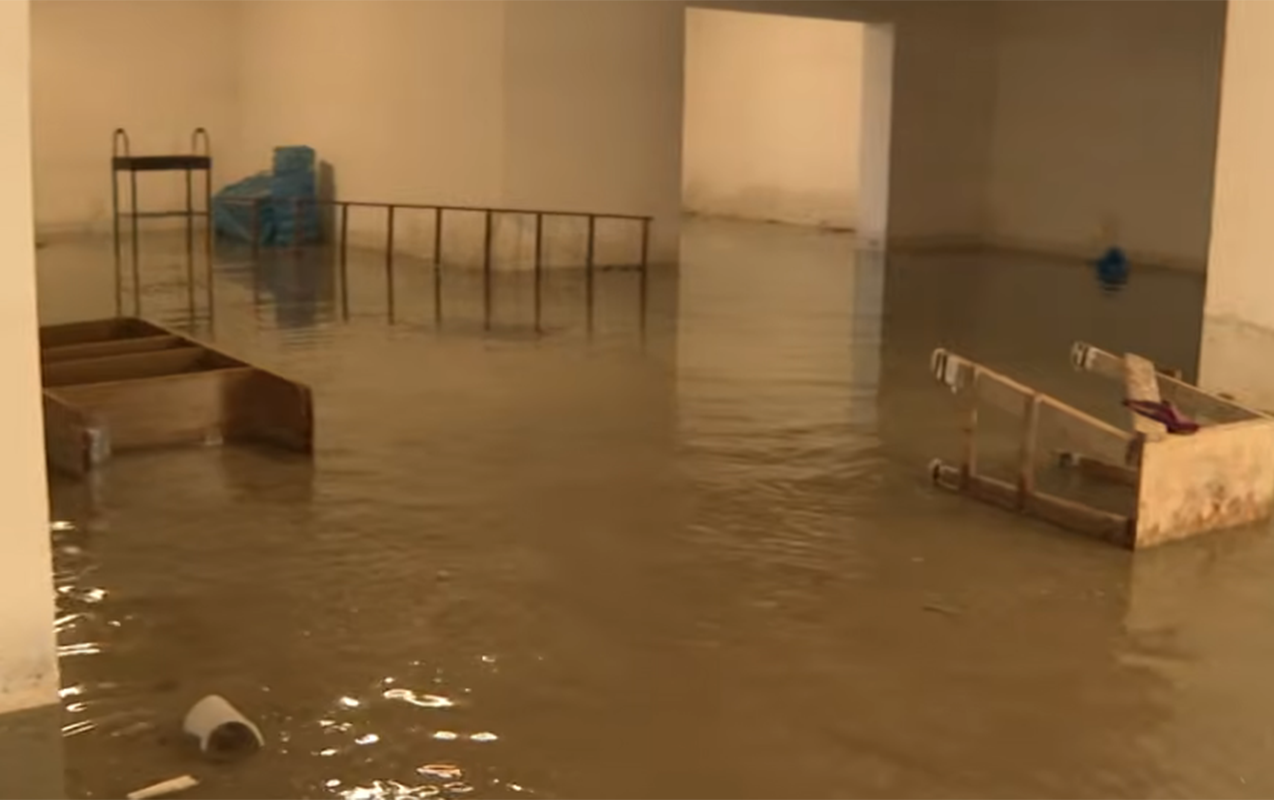 sehid-aileleri-ucun-tikilen-binalarin-zirzemisini-su-basdi