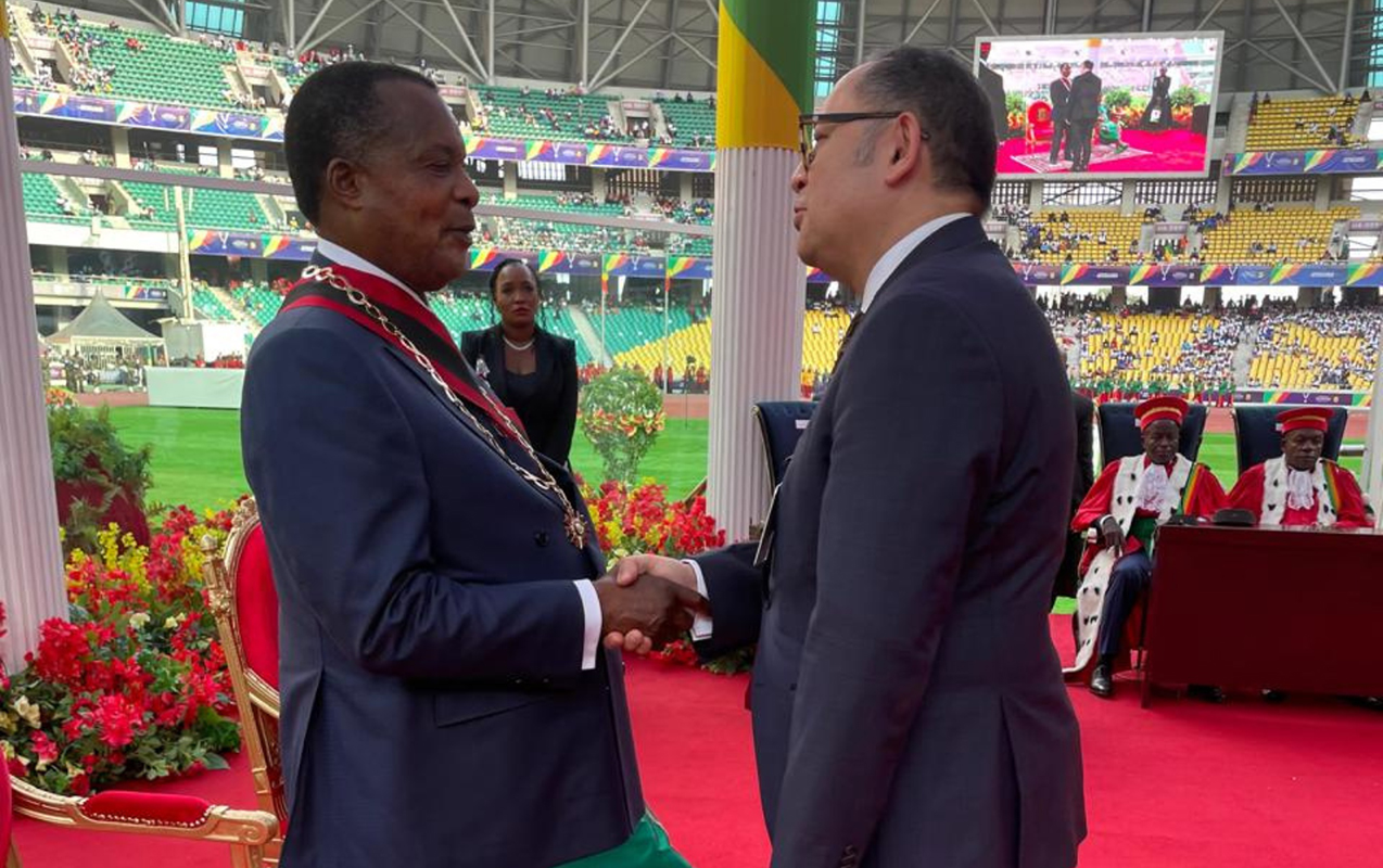 sefirimiz-konqo-prezidentinin-andicme-merasiminde