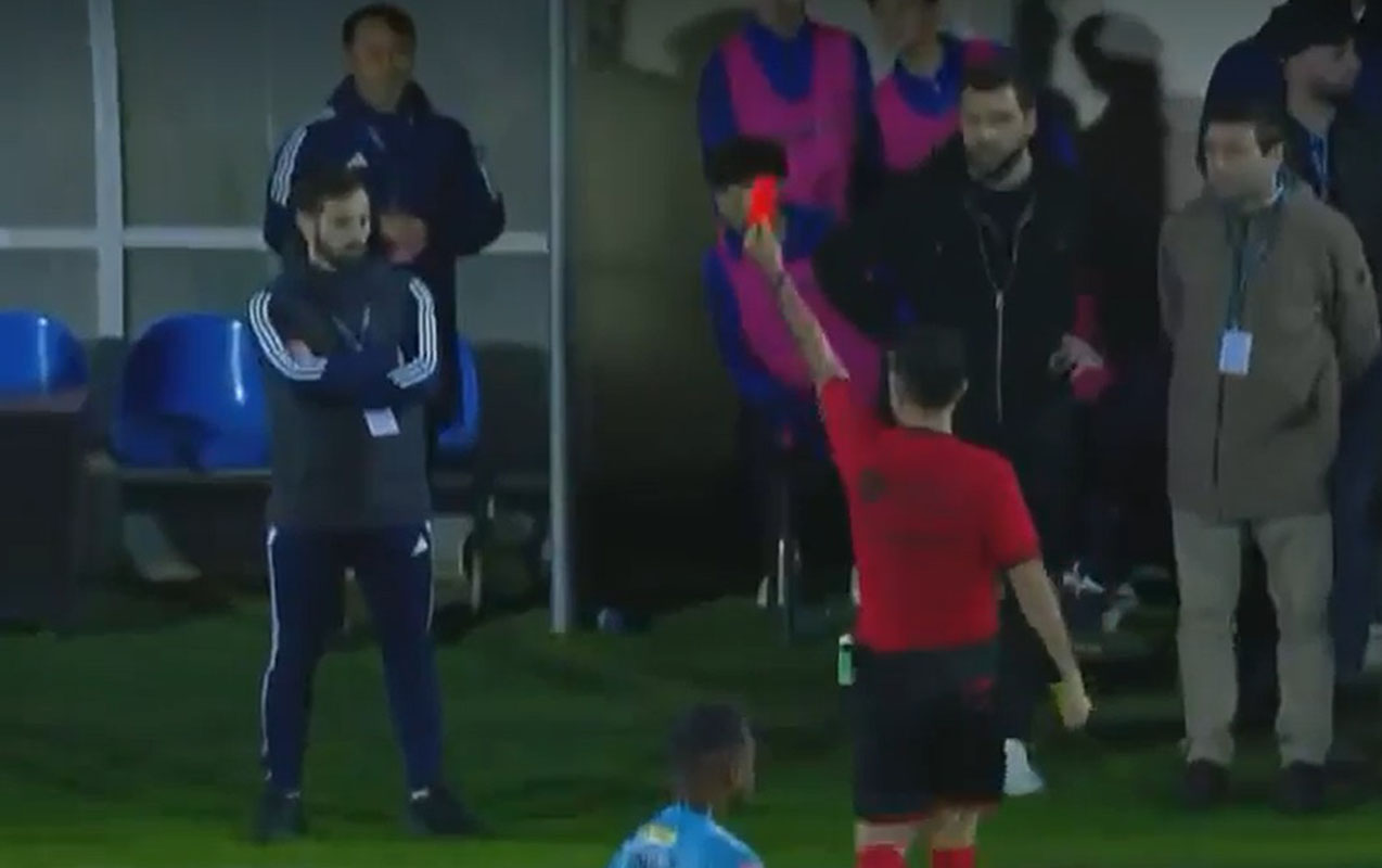 zire-neftci-matcinda-ara-qarisdi