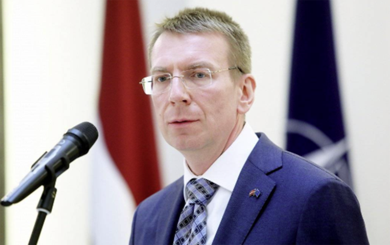 latviya-prezidenti-fexri-xiyabana-getdi