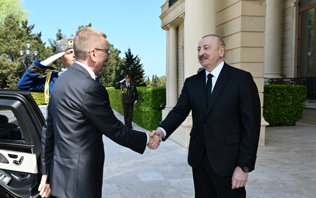 latviya-prezidentinin-resmi-qarsilanma-merasimi