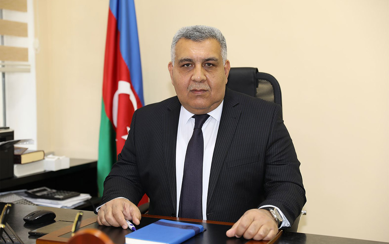 konul-elekberov-da-isden-cixarildi