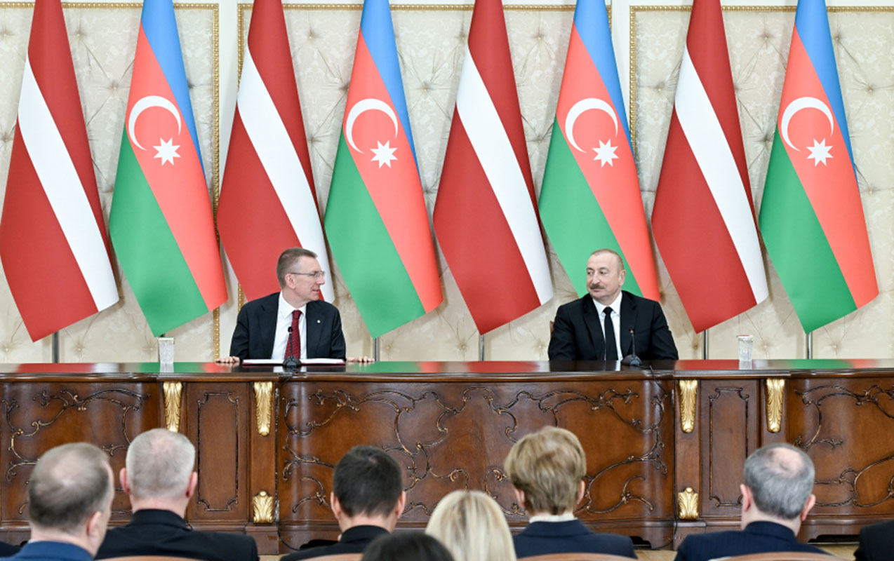 nazirler-ve-prezidentler-paytaxtdan-kenarda-cox-seyi-gormurler