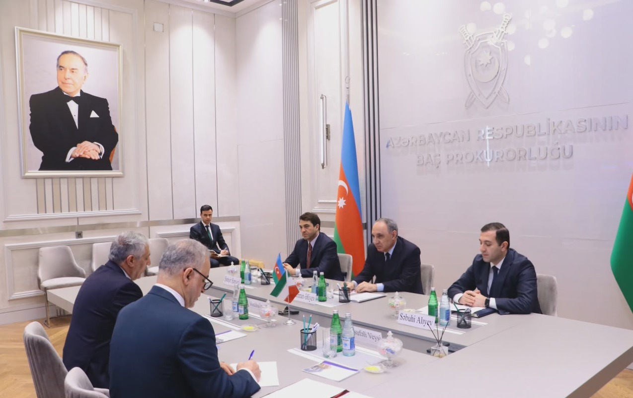 kamran-eliyev-iran-sefirini-qebul-etdi