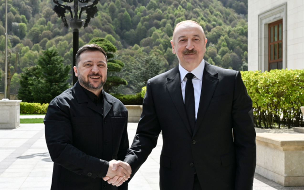 prezidentin-sosial-sebeke-hesabinda-zelenskinin-seferi-ile-bagli-videocarx-paylasilib